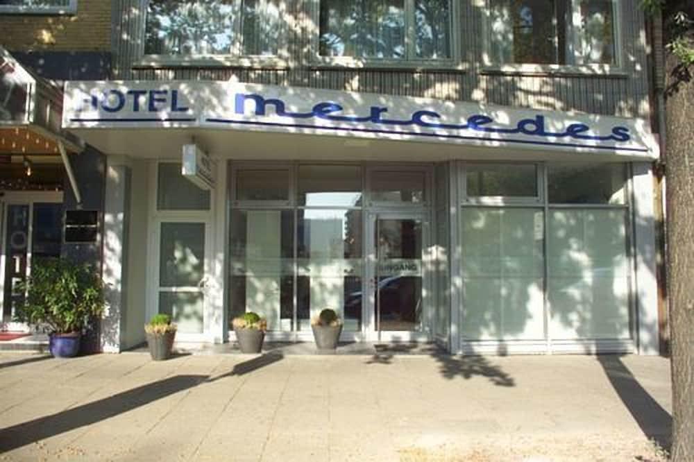 המבורג Hotel Mercedes/Centrum מראה חיצוני תמונה