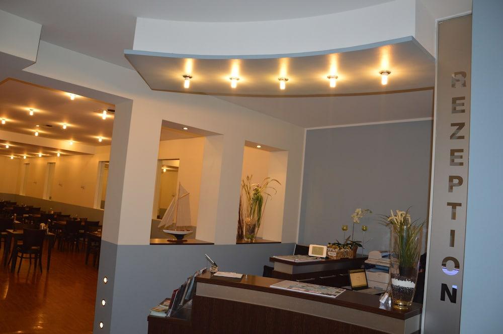 המבורג Hotel Mercedes/Centrum מראה חיצוני תמונה
