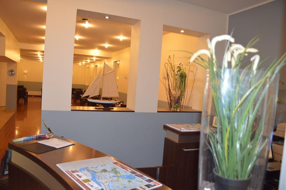 המבורג Hotel Mercedes/Centrum מראה חיצוני תמונה